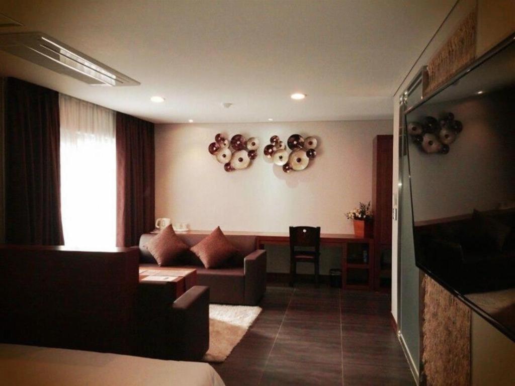 Reve Business Hotel ג'גו מראה חיצוני תמונה