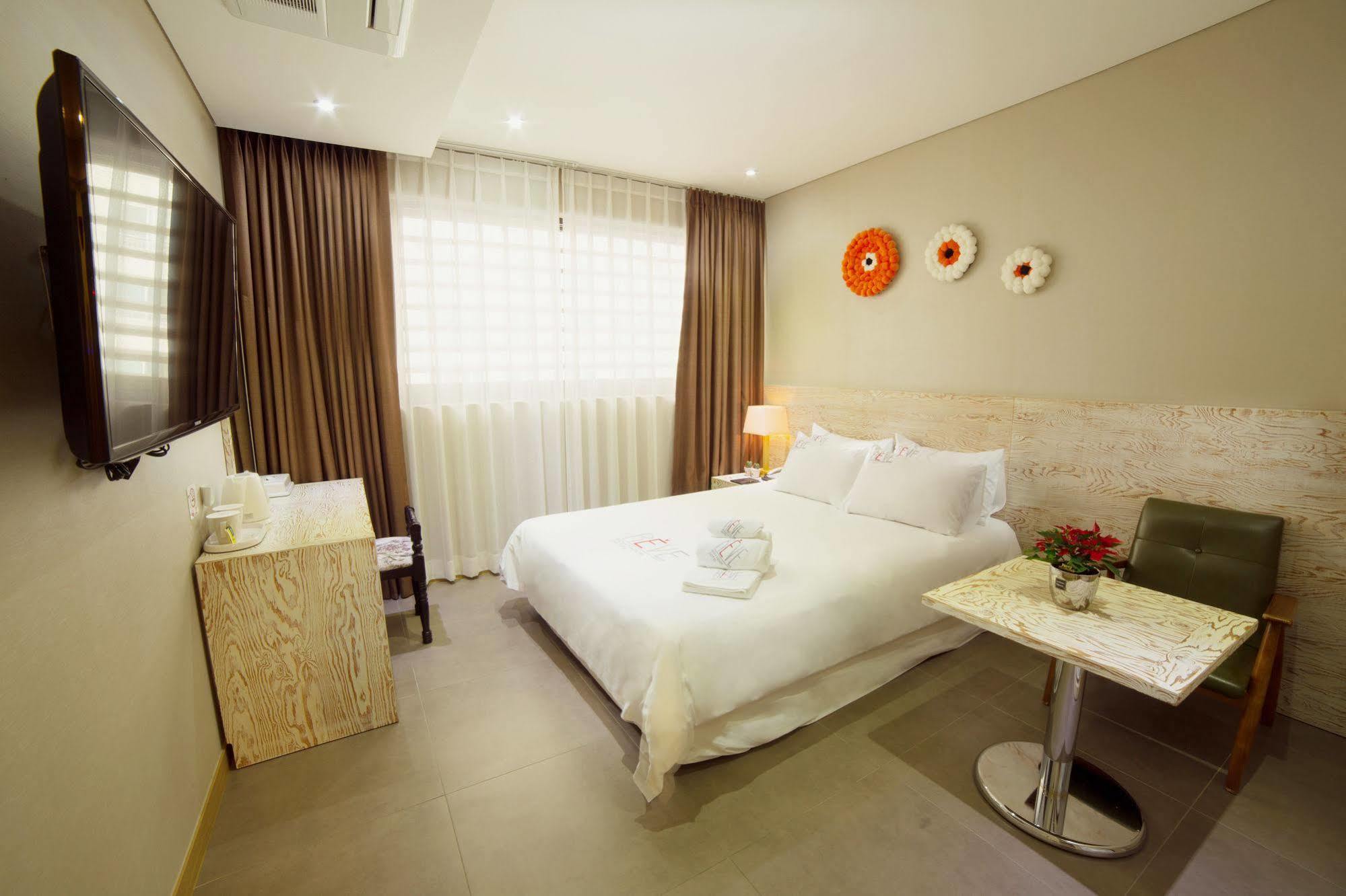 Reve Business Hotel ג'גו מראה חיצוני תמונה