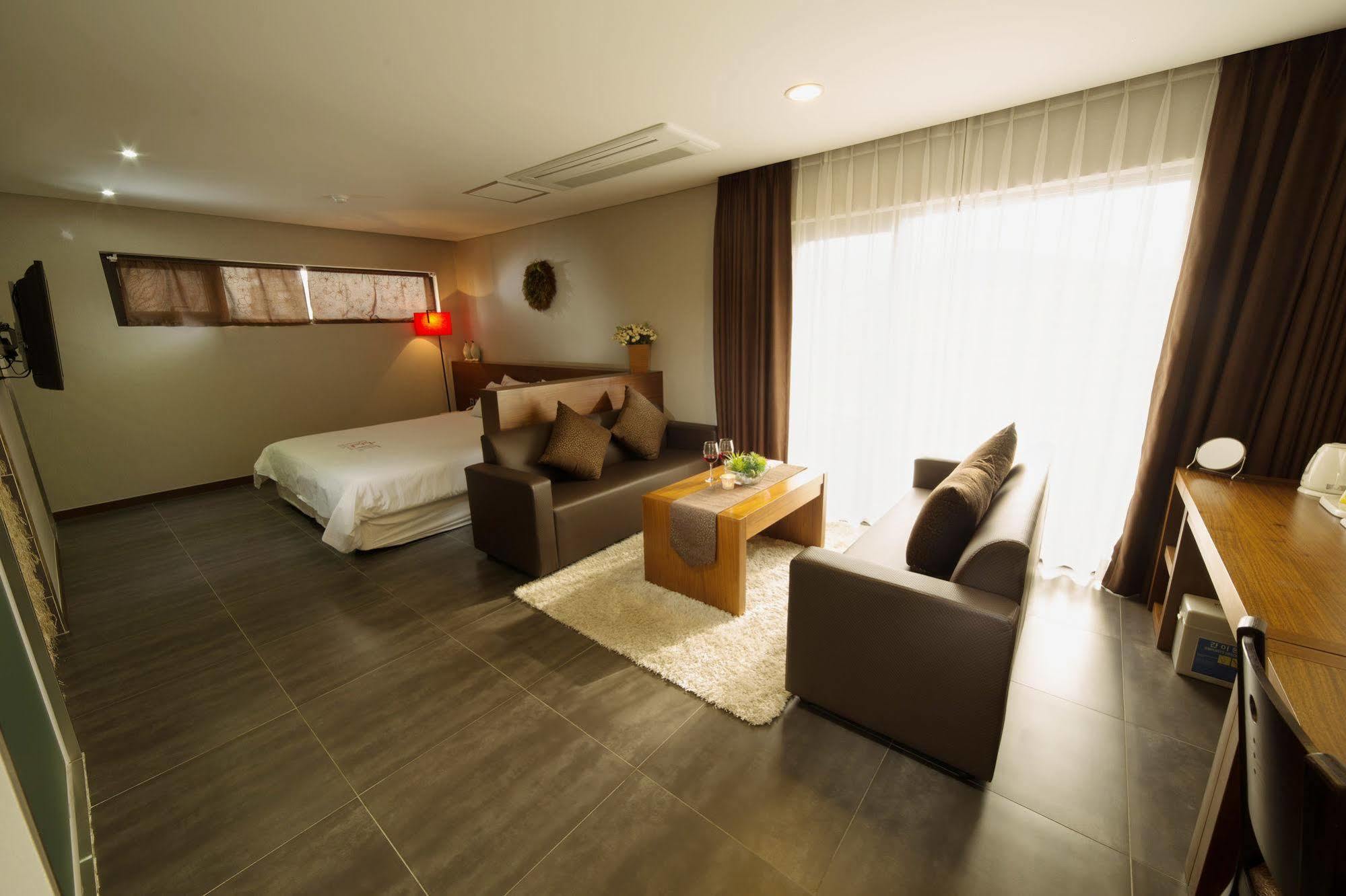 Reve Business Hotel ג'גו מראה חיצוני תמונה